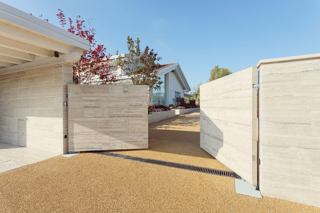 dual swing gates for home