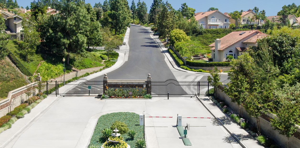 slide gates for residential property